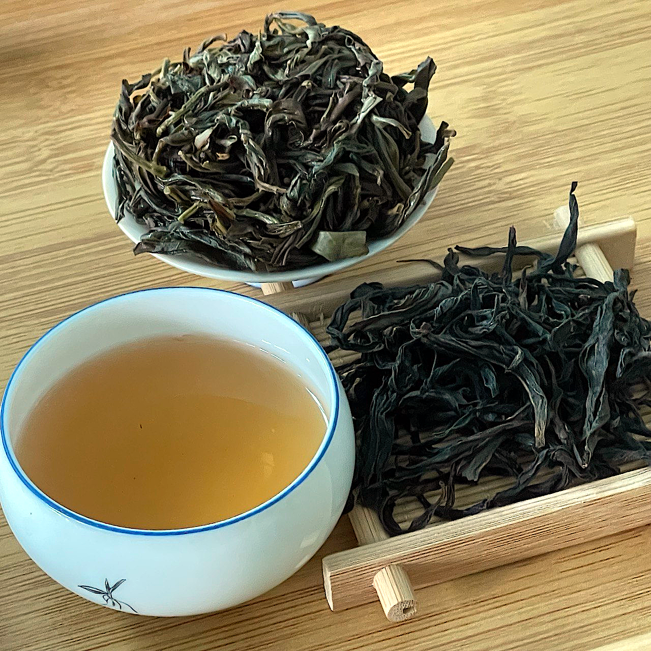 Huang Zhi Xiang Dancong Oolong Tea