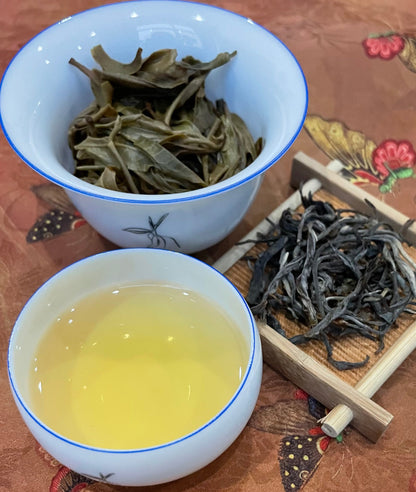 Kunlu Mountain Ancient Tree Pu-Erh Tea